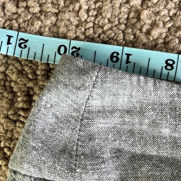LOFT linen blend 4” shorts with ruffles - Picture 9 of 10